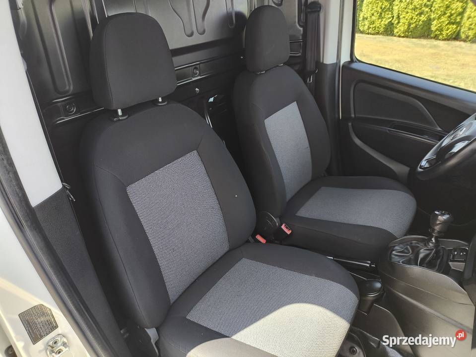 Fiat Doblo III 16 JTD 105 Opłacony świętokrzyskie