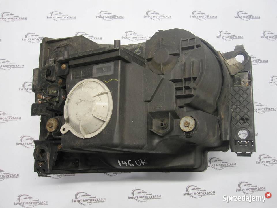 LAND ROVER DISCOVERY III 08r lampa prawa przód Lampy przednie
