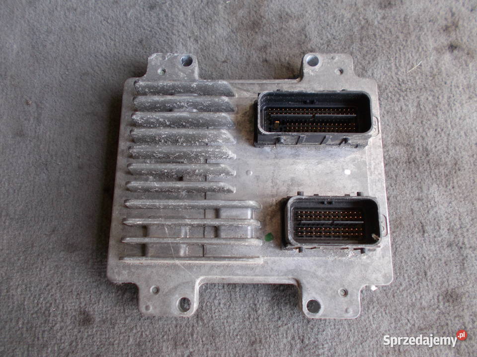 opel INSIGNIA 18 16v komputer E83 sterownik