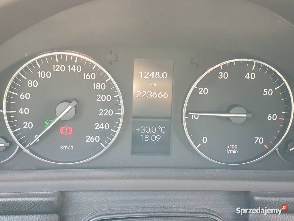 Mercedes CL203 coupe Golub-Dobrzyń