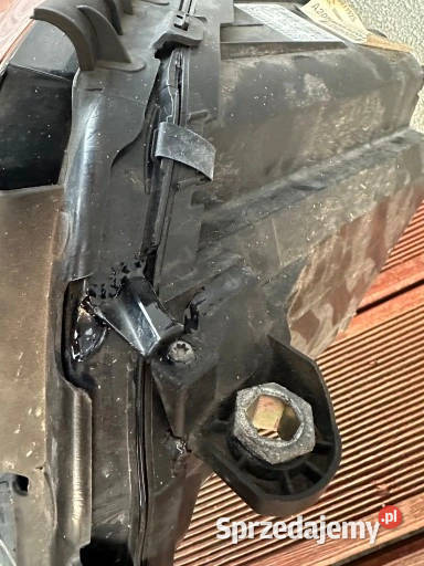 MercedesBenz OE A2059063204 lampa przednia W205 Mirsk