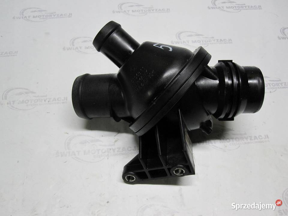 BMW 1 F10 F20 20 B 12r 245 10106811 763347602 Osłony i zaślepki