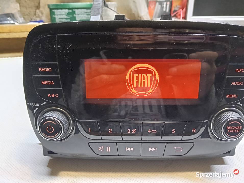 Radio samochodowe fiat 500 Jednorożec sprzedam