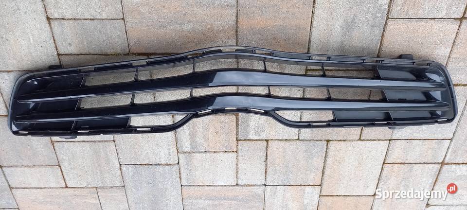 TOYOTA VERSO 0913r Atrapa chrom grill podkarpackie Brzozów