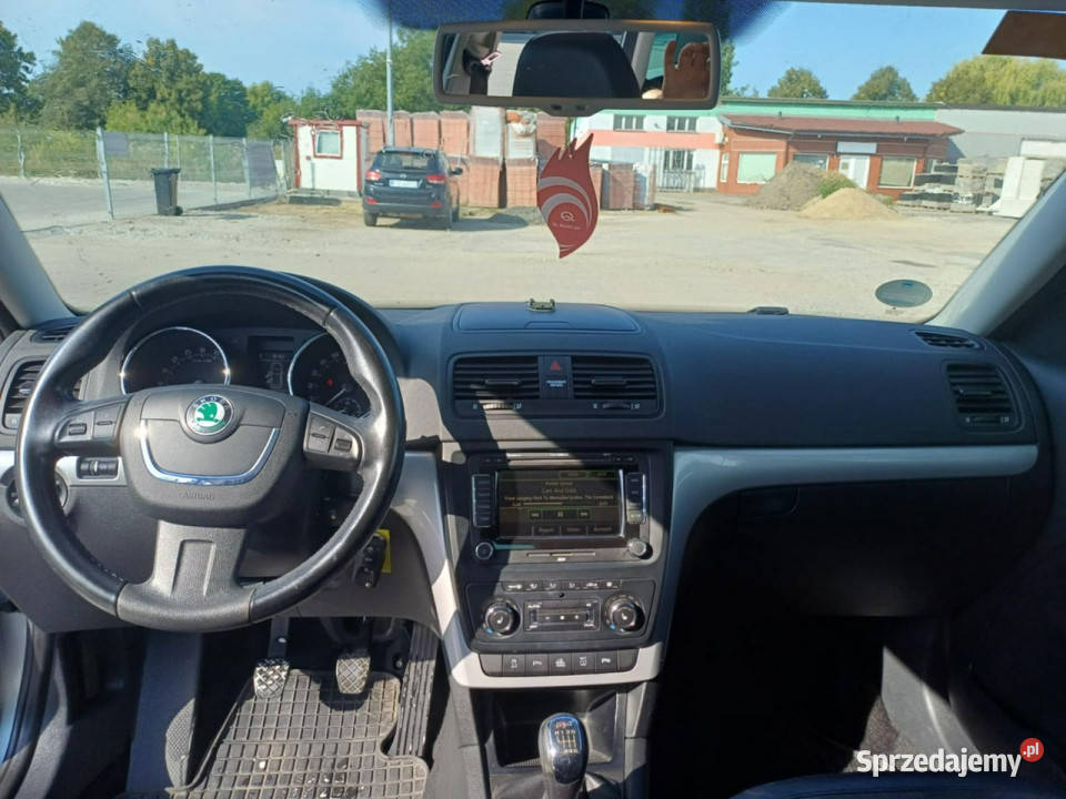koda Yeti 4x4 Panorama Grzane fotele Parktornik aluminiowe felgi