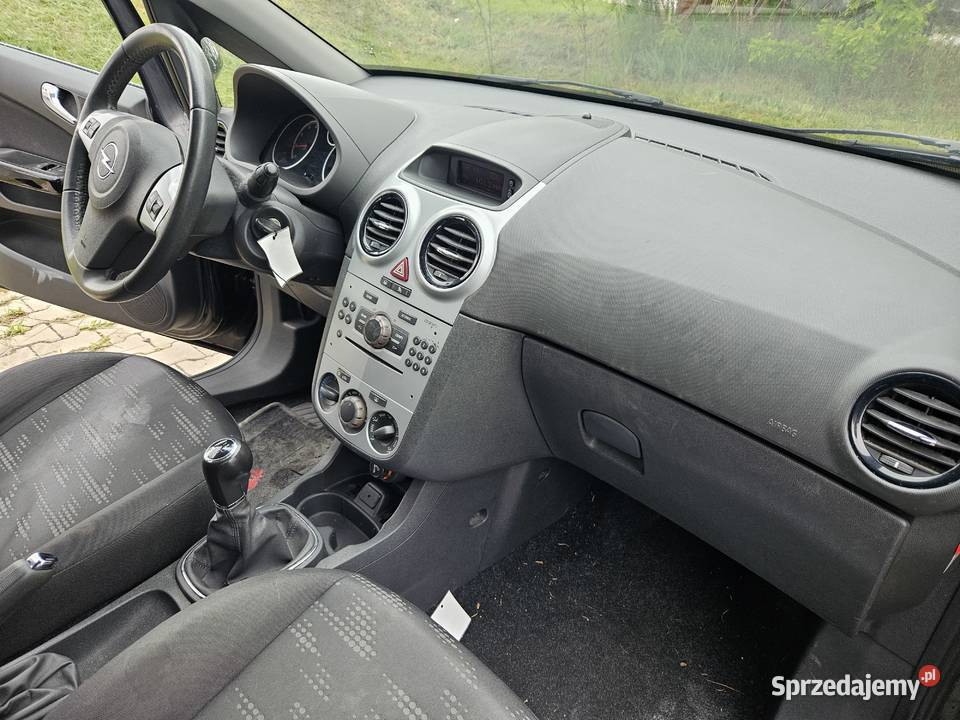 Opel Corsa D 12 benzyna 85 2011r Lift Ładny Nieborów