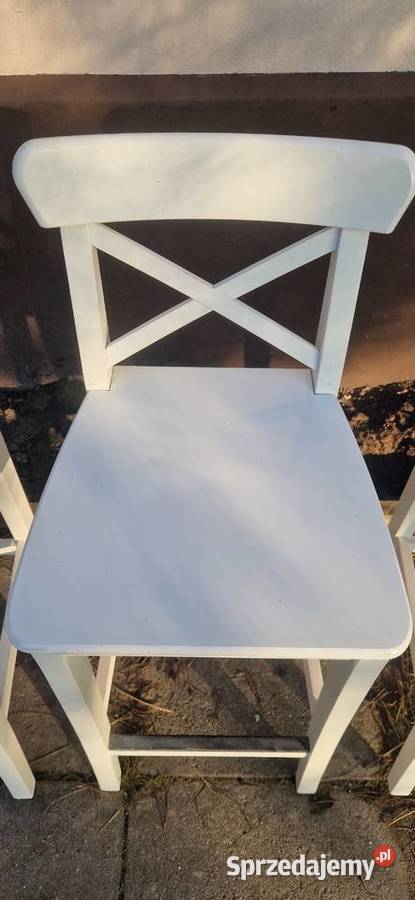 Trzy krzesła białe hoker barowe Ikea Hokery Meble Wielgomłyny