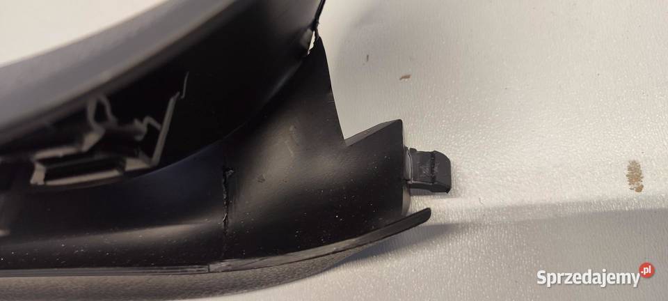 SEAT TARRACO OSŁONA KLAPY BAGAŻNIKA LEWA