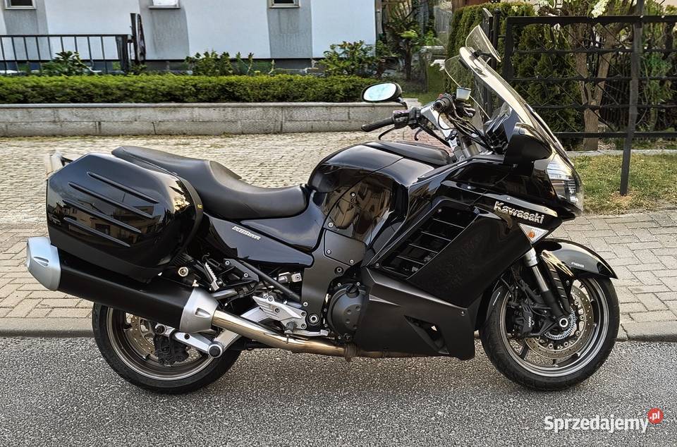 Kawasaki GTR1400 ABS bezwypadek 3 kufry piekna
