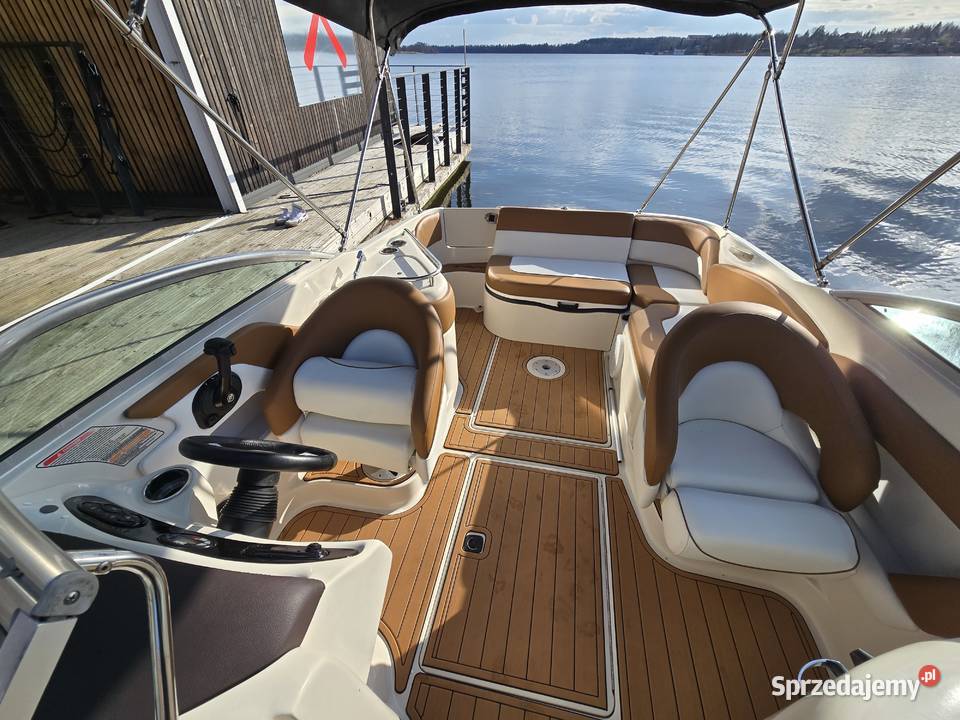 Motorowka Sea Ray 240 Mikołajki