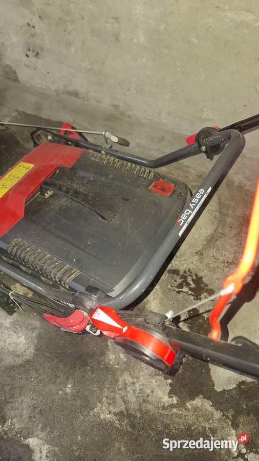 Sprzedam kosiarkę spalinową z napędem 32KW sprzedam