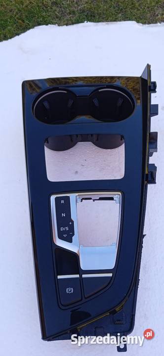 Ramka biegów dekor Black pianoambient audi A 4 Jasieniec