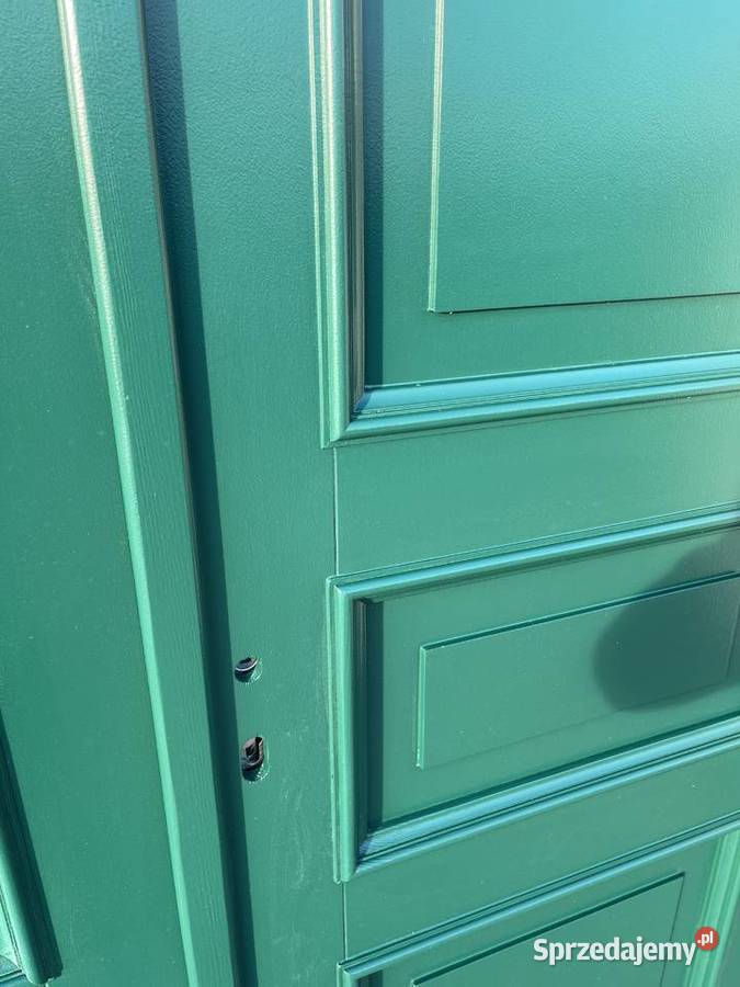 Drzwi retro zielone wewnętrzne listwa ozdobna 128cm