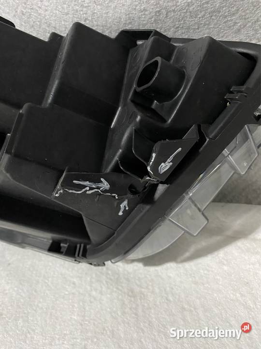 Lampa lewy przód Ford Connect Transit Mk2 lift Rok produkcji 2022 Jasienica