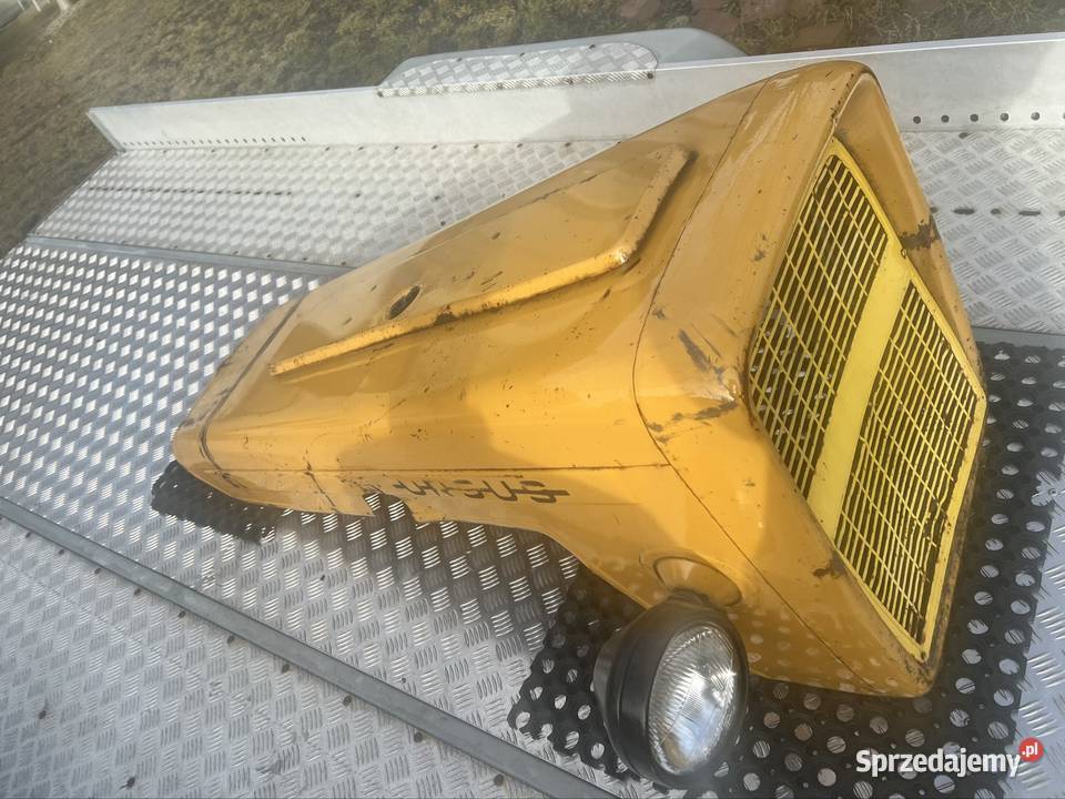 Ursus C330 Maska Tyble