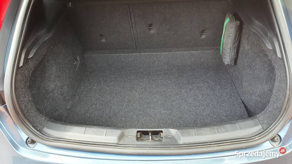 Volvo V40 16 T3 150 Lift 2012r Manual Kamera 2 Zarszyn