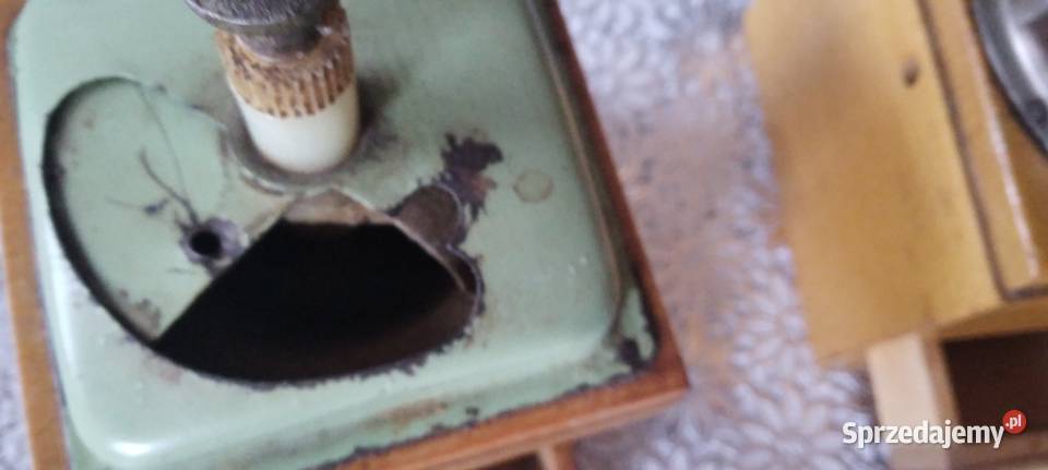 Stary młynek PRL Dom Gos Młynki i moździerze Wyposażenie wnętrz Katowice