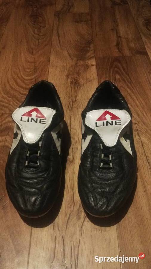 Buty piłkarskie korki ALine 42 wkrętylanki Ital