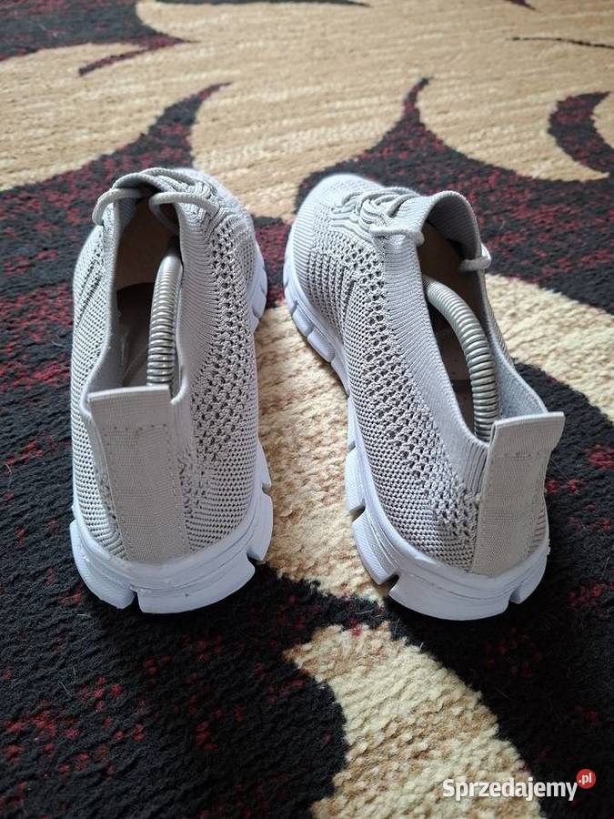 Buty sportowe damskie Warszawa