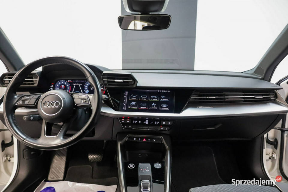 Audi A3 Sportback 35TFSISLineSTronicSalon Konstantynów Łódzki