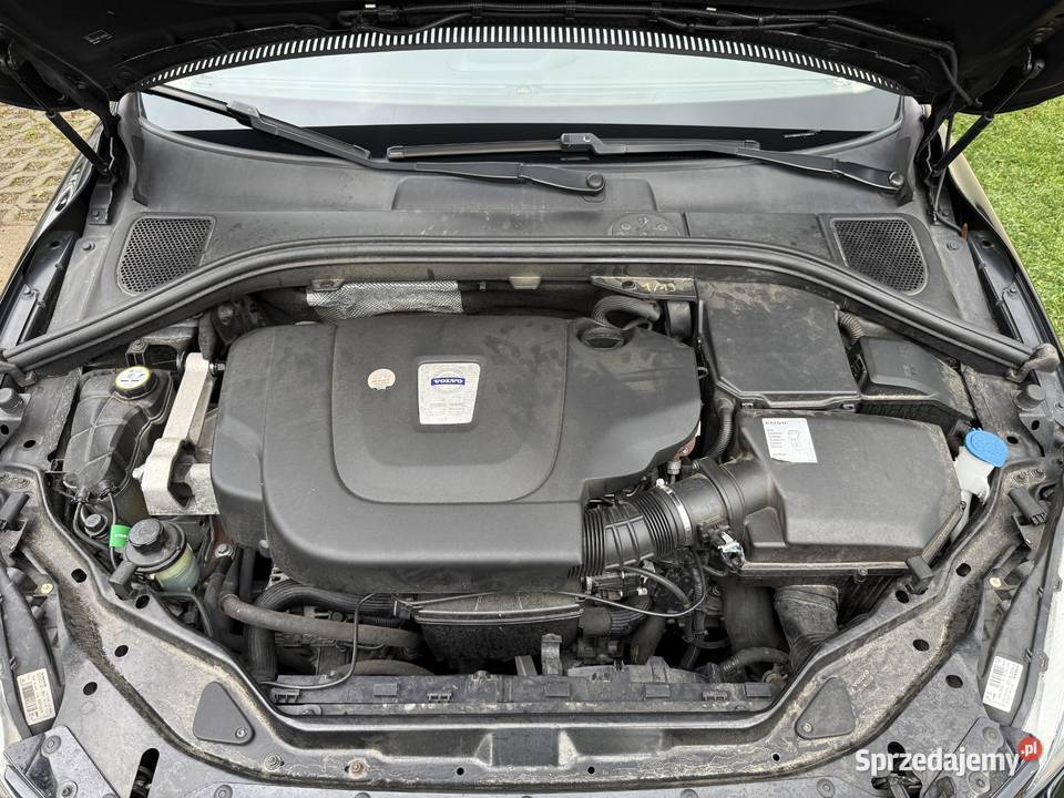 VOLVO XC60 24D AWD Summum 20092010 208kkm stan odtwarzacz DVD Humniska