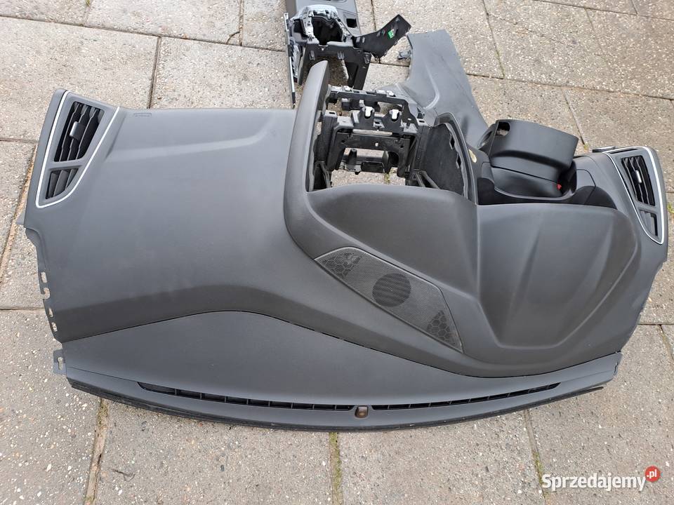 Ford Fokus MK3 deska rozdzielcza kokpit i inne Jastrzębie-Zdrój sprzedam