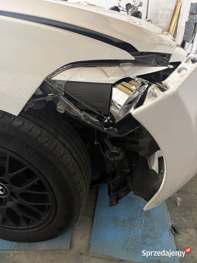 BMW F20 116i 2012 136 Koło