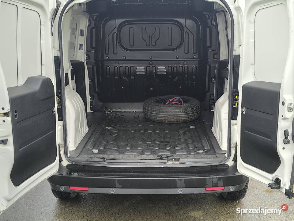 Opel Combo 16 TDCI 105 213000 Salon Polska Środa Śląska