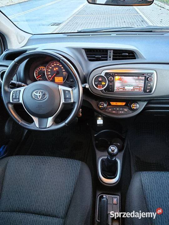 Sprzedam Toyota Yaris Yaris łódzkie Rzgów