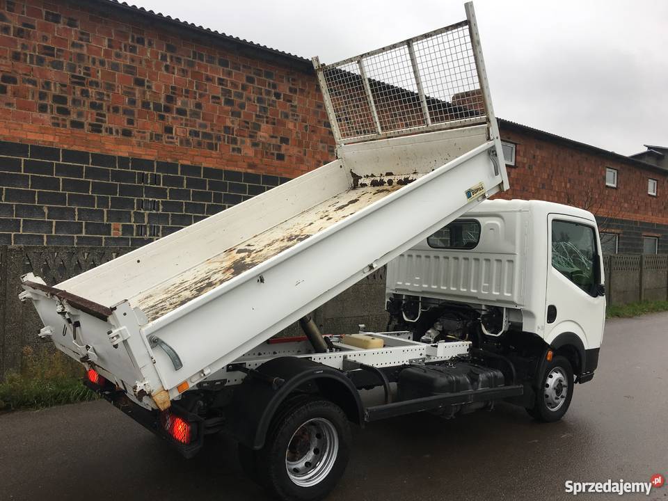 NISSAN CABSTAR MAXITY 25 DCI KIPPER WYWROTKA biały Piekarzew