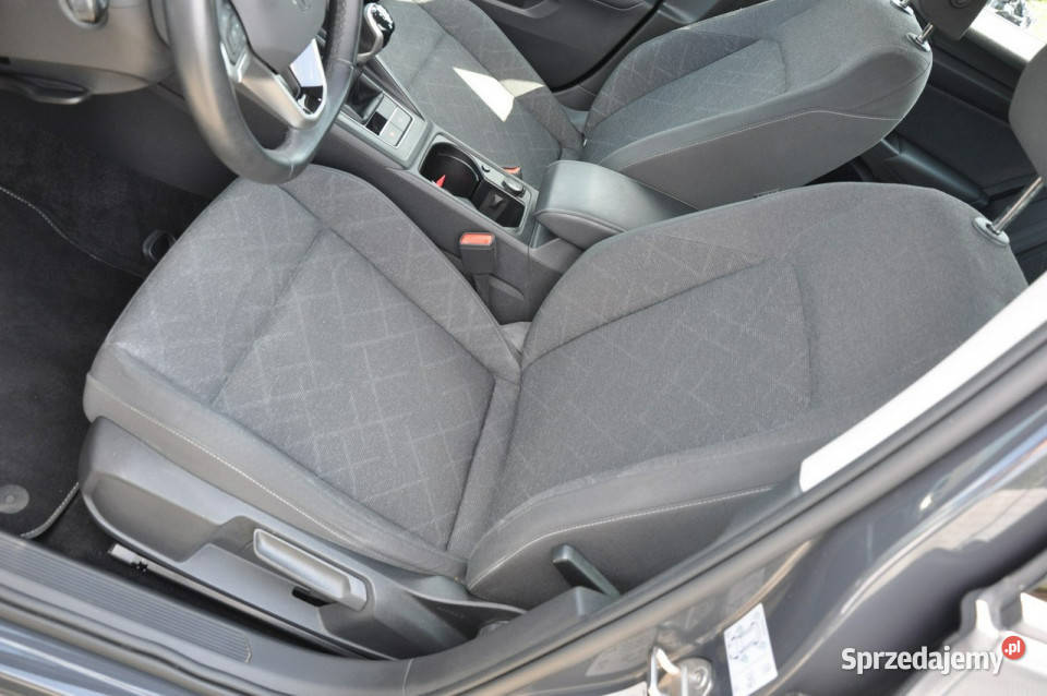 Volkswagen Golf 15 TSI 130 Kamera cofania Salon Stalowa Wola