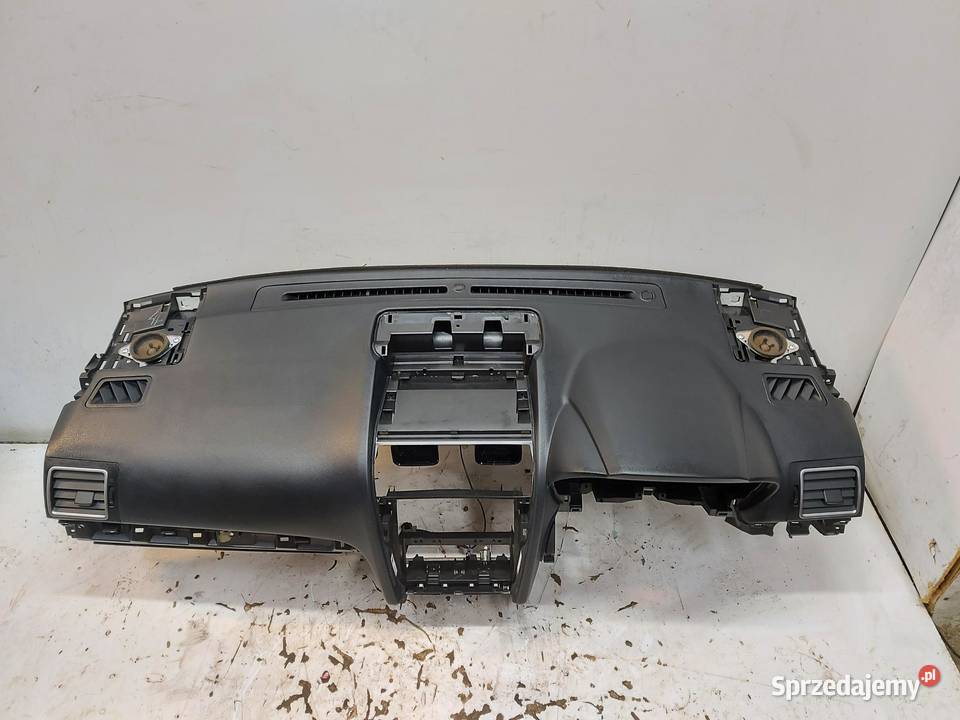 Subaru WRX STI 2015r deska konsola kokpit uk
