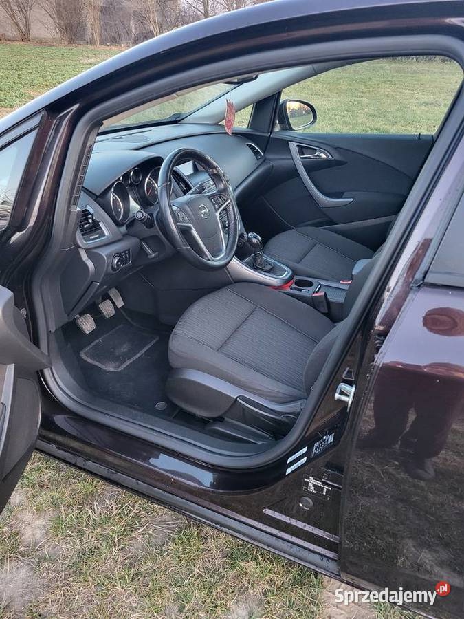 Opel Astra J 14 turbo 140 lpg prywatne raport Lublin