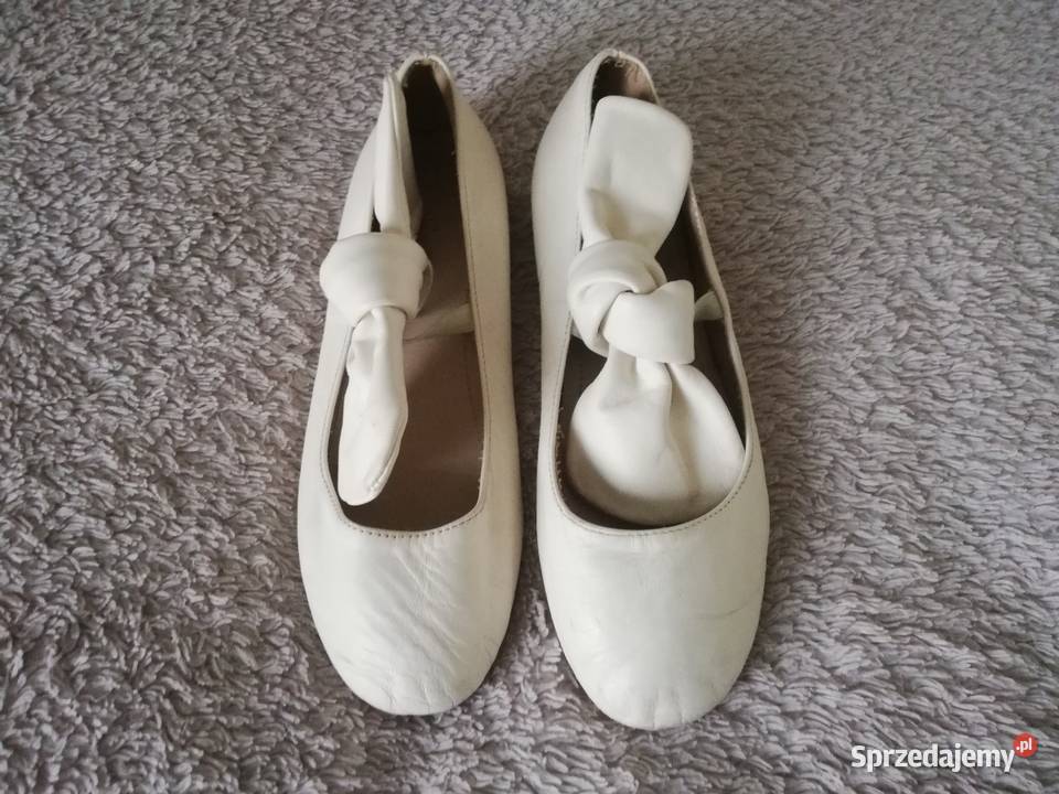 Pantofelki Esprit Cool Club EUR 3335 Gdynia