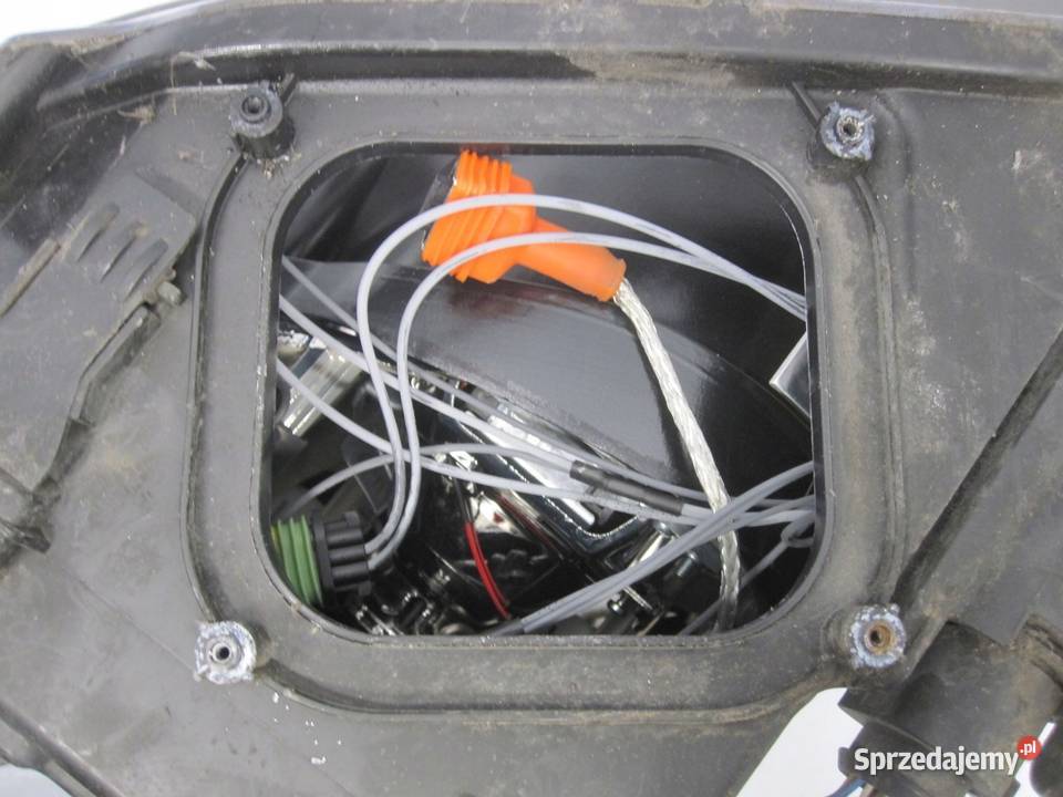 FORD FOCUS MK2 II lampa prawa przód 8M5113D154DE Kielce