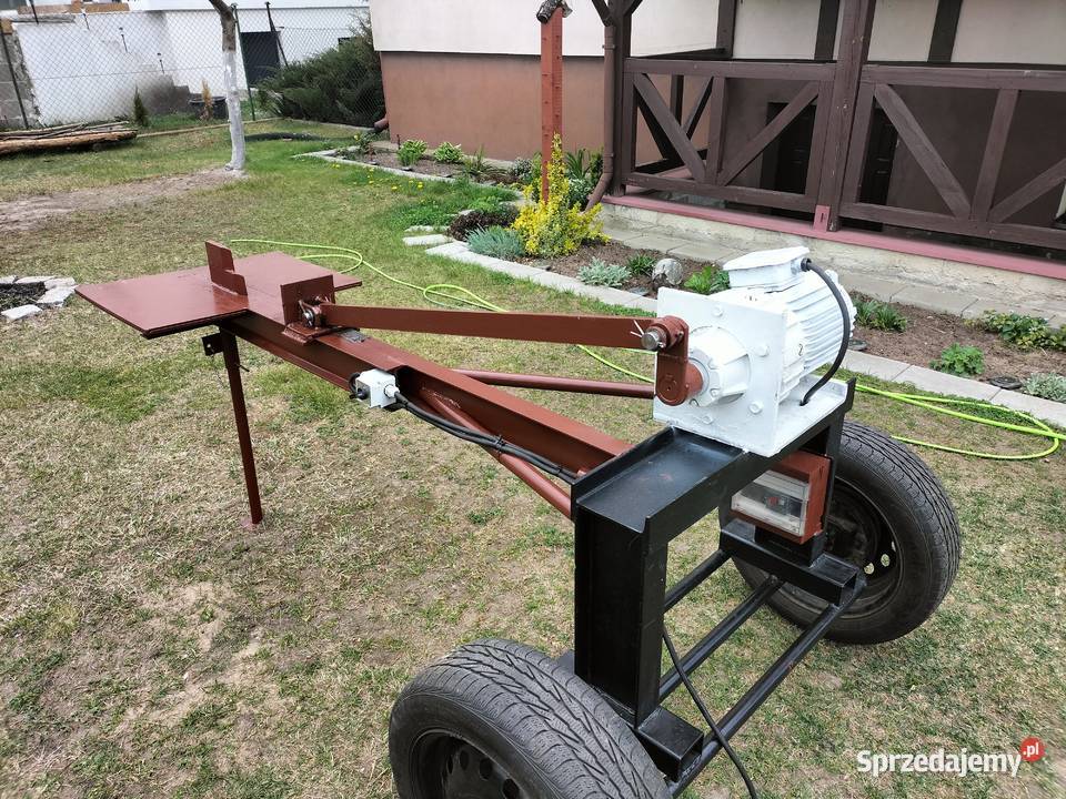 Łupiarka do drzewa Łupiarka do drzewa Człopa