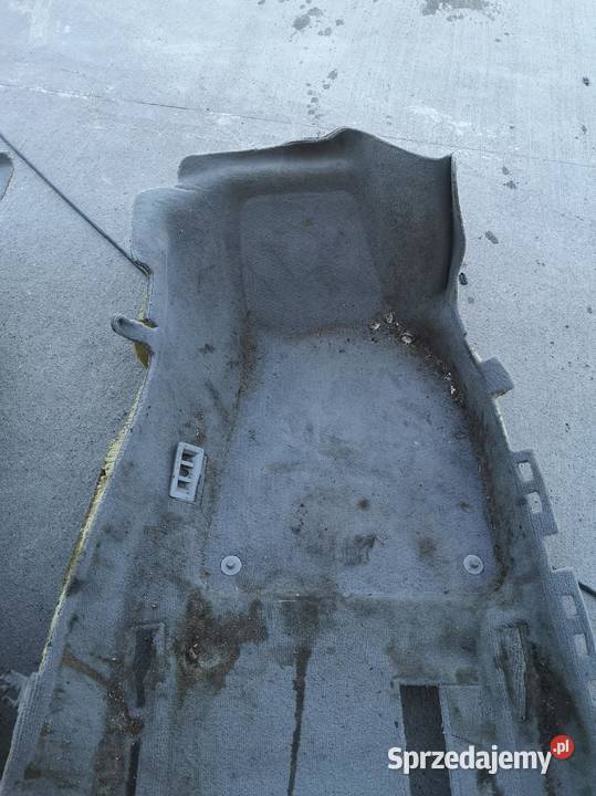 DYWAN WYKŁADZINA AUDI A4 B6 B7 CABRIO 8H1863021 Przystajń