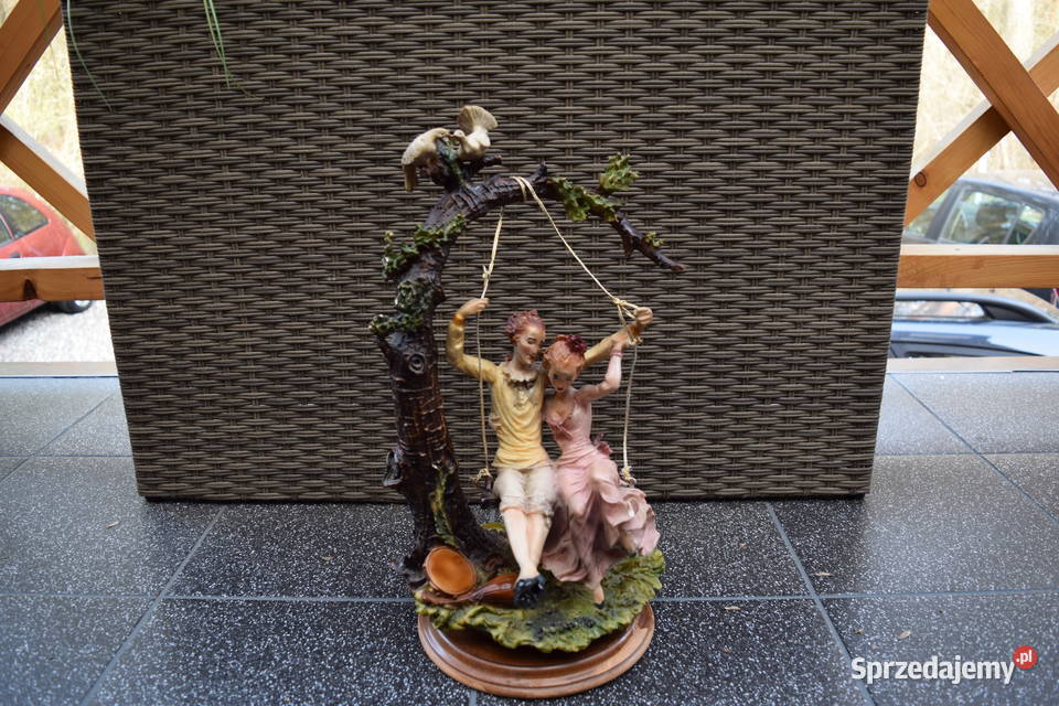 Figurka Antyczna PorcelanowaWysokość 45 sprzedam