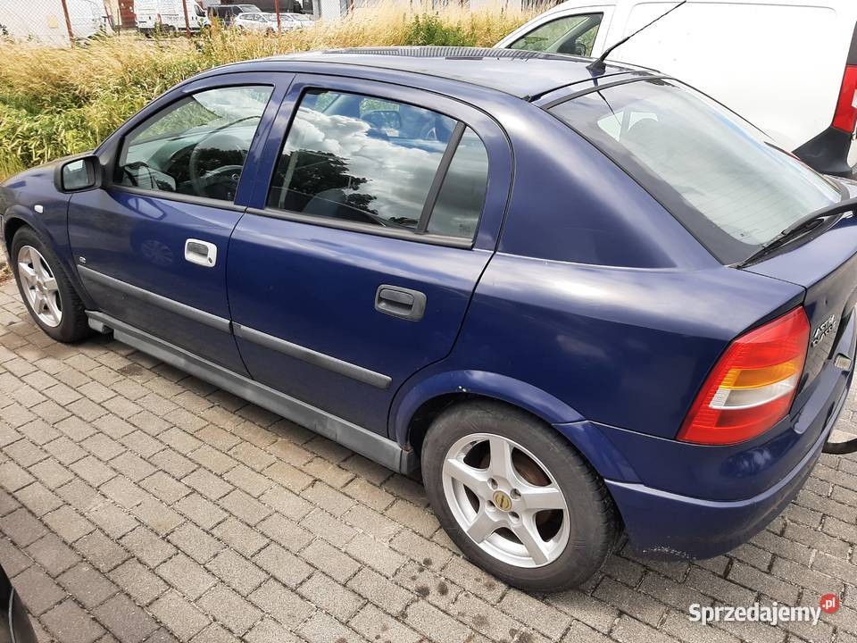 Opel Astra G stan db Rok produkcji 2004