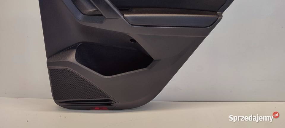 VW TIGUAN II BOCZEK DRZWI PRAWY TYŁ 5NA867212T osobowe