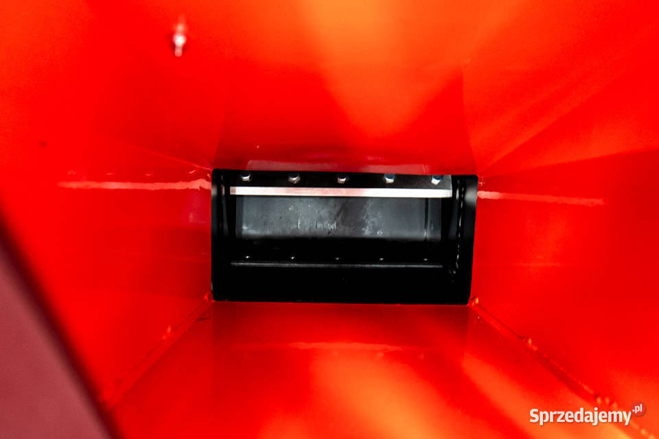 Rębak spalinowy bębnowy na zrębkę RB100 15 Łódź