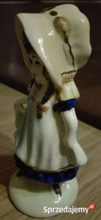 Porcelanowa ceramiczna dziewczynka pastereczka mazowieckie Warszawa