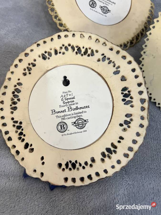 Bonnet Birdhouses Chitter chatter a special one Jasło