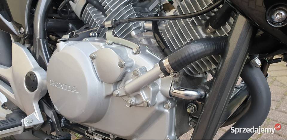 Honda Varadero 125 3 stan idealny Rok produkcji 2011 Olkusz