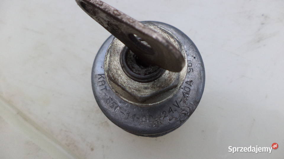 stacyjka 1224V 10omper do ciężarówki ciągnika Starogard Gdański