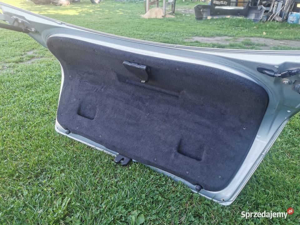 Klapa bagażnika VW Bora sedan kod LB7Z