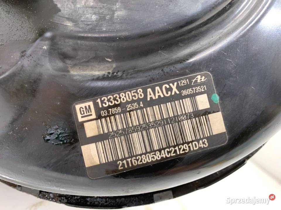 SERWO HAMULCOWE OPEL ASTRA J 13338058 Hatchback