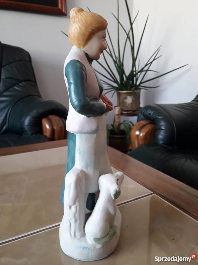 Porcelanowa figurka Janów Lubelski