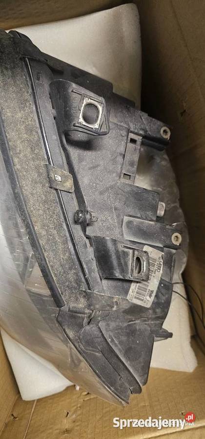Lampy przód Audi A4 B6 osobowe