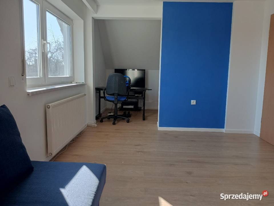 Sprzedam ładny dom z 10 arową działką cegła